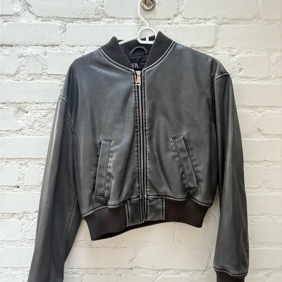 Zara cropped bomber jacket - Picture 2 of 5